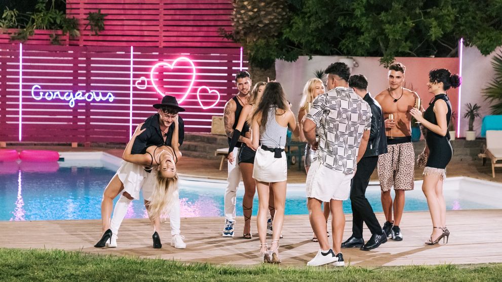 Love Island Romania, 2 octombrie 2023. Cuplurile sunt pregatite sa-si gaseasca marea iubire!