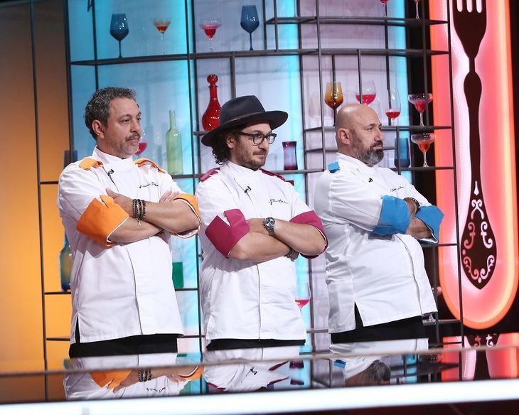 Antena 1 cheamă Chefii la cuţite în instanţă, vrând să-i oblige să se întoarcă